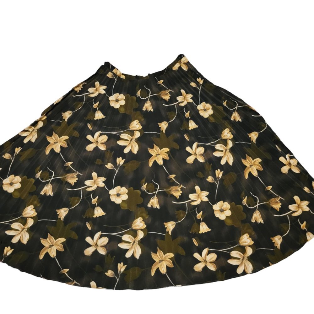 Sag Harbor Floral Skirt Vintage